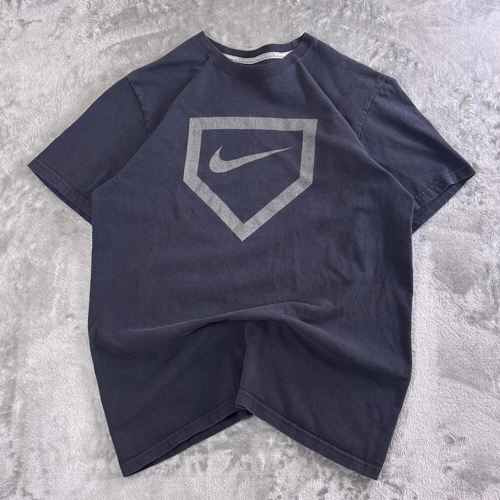 Nike The Nike Tee Baseball Diamond Swoosh T-Shirt Men’s Large Black